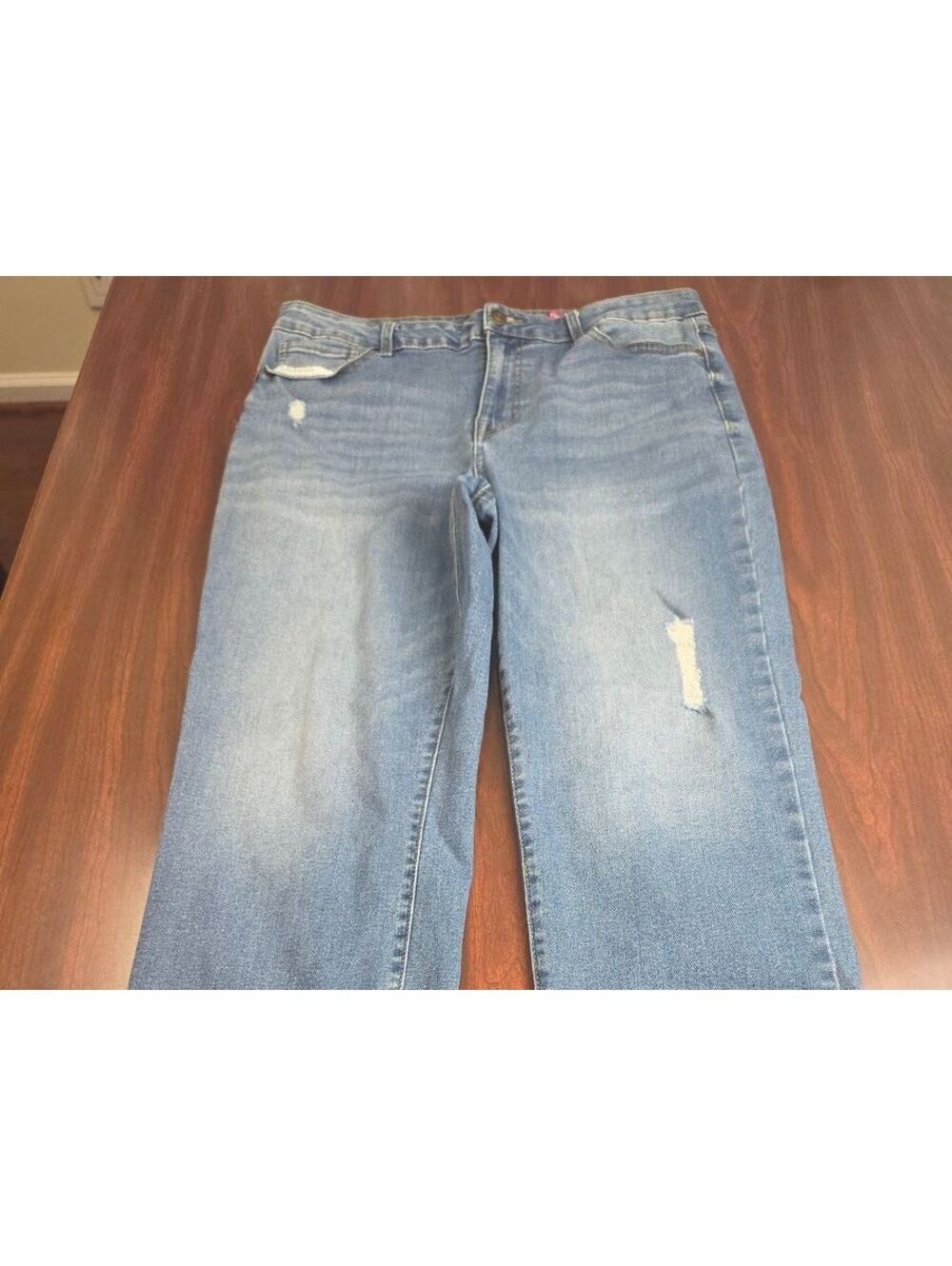 Faith Jeans Dont Lose Faith SZ 14 Distressed Classic Everyday Straight Leg Denim